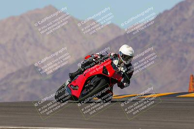 media/Oct-09-2022-SoCal Trackdays (Sun) [[95640aeeb6]]/Turn 9 (1pm)/